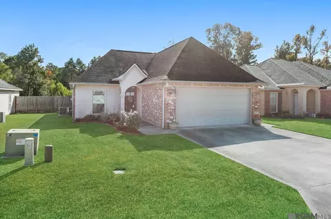 Exterior - 12722 Darby Dr, Walker, LA 70785 photo 3 of 3