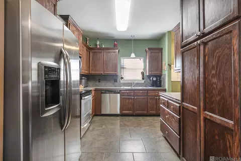 Kitchen - 12722 Darby Dr, Walker, LA 70785 photo 1 of 2