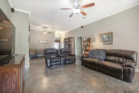 Living - 12722 Darby Dr, Walker, LA 70785 photo 1 of 1