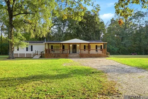 14822 Woodrow Kerr Ln # -B, Zachary, LA 70791