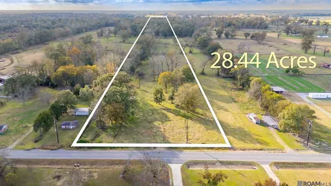 6255 Rougon Rd, Port Allen, LA 70767