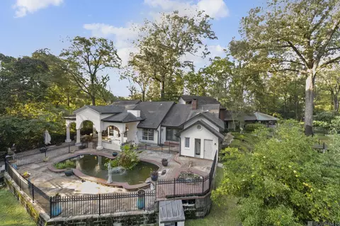 11646 N Oak Hills Pkwy, Baton Rouge, LA 70810