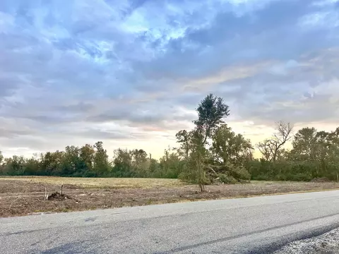 lot Apt 1-a La Hwy 22, Darrow, LA 70725