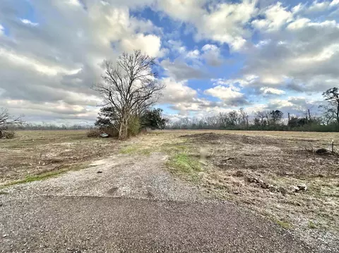 lot Apt 3-a La Hwy 22, Darrow, LA 70725