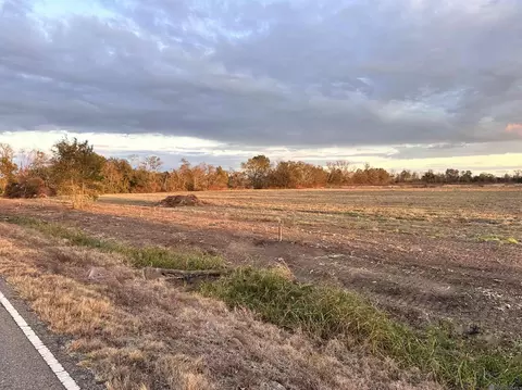 lot Apt 7-a La Hwy 22, Darrow, LA 70725