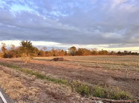 lot Apt 8-a La Hwy 22, Darrow, LA 70725