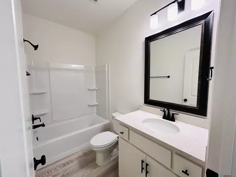 Bath - 4966 Trinity Dr, Addis, LA 70710 photo 1 of 4