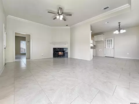 Living - 12781 Landon Dr, Walker, LA 70785 photo 1 of 1