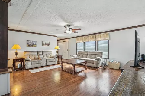 21329 E Highway 40, Loranger, LA 70446 photo 3