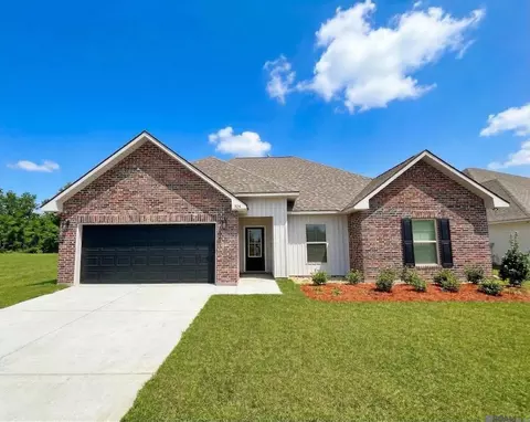 926 Meadow Crossing Dr, Gonzales, LA 70737