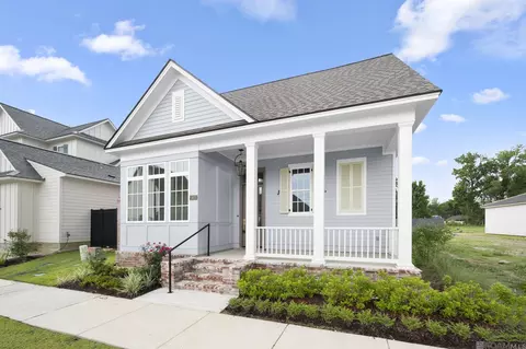 1613 Rue De Grand, Baton Rouge, LA 70808
