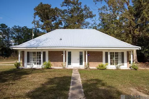 20005 Oakwood Dr, Ponchatoula, LA 70454