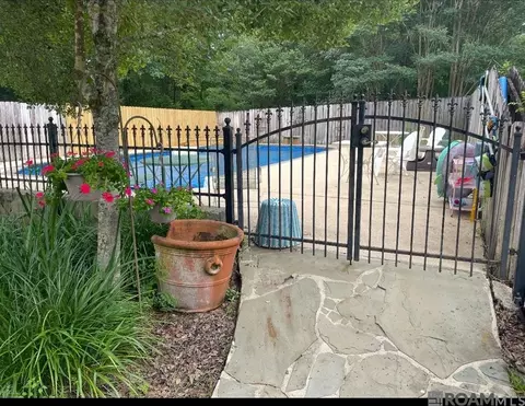 10429 Williams Dr, Clinton, LA 70722