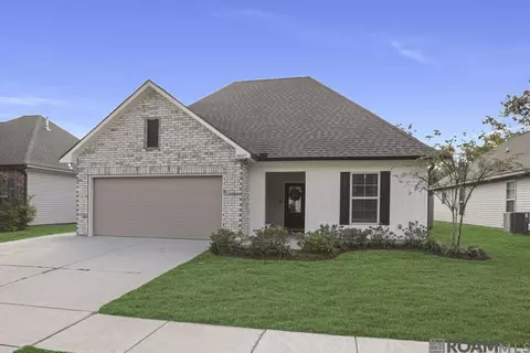 40071 Trace Ave, Prairieville, LA 70769