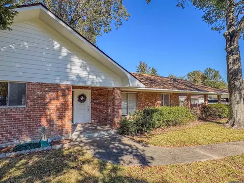 11725 Glenhaven Dr, Baton Rouge, LA 70815