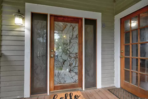 647 Bungalow Ln, Baton Rouge, LA 70802