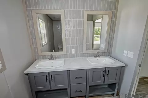 30446 Walker North Rd, Walker, LA 70785 photo 10