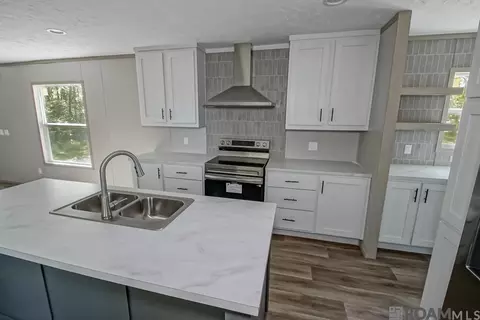30446 Walker North Rd, Walker, LA 70785 photo 5