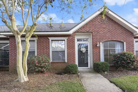 12500 Old Hammond Hwy # J2, Baton Rouge, LA 70816