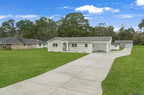 16035 Alford Dr, Greenwell Springs, LA 70739