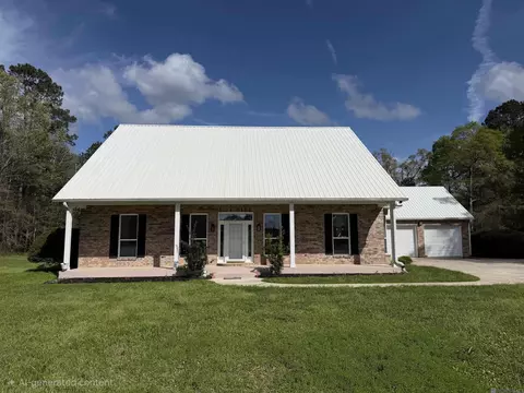 39062 Reinninger Rd, Denham Springs, LA 70706