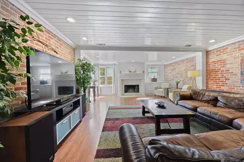 114 Lsu Ave, Baton Rouge, LA 70808