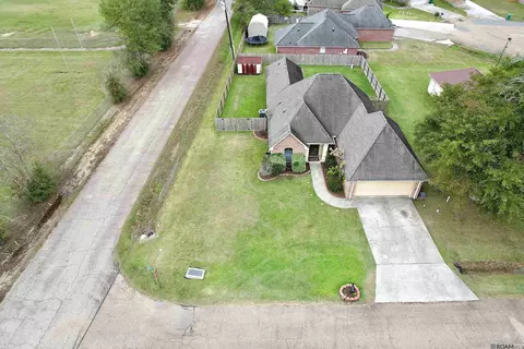 View/Area - 13009 Robin Dr, Walker, LA 70785 photo 2 of 2