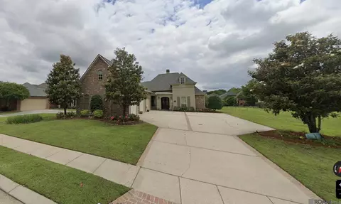 14620 Wisteria Lakes Dr, Baton Rouge, LA 70818
