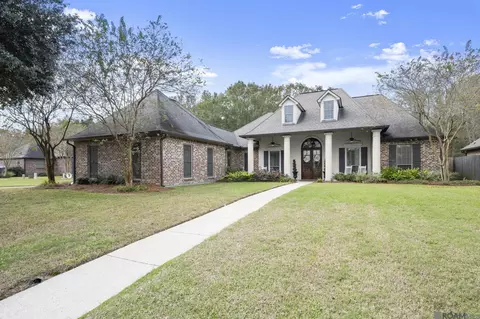 Exterior - 12331 Oak Fields Dr, Geismar, LA 70734 photo 12 of 13