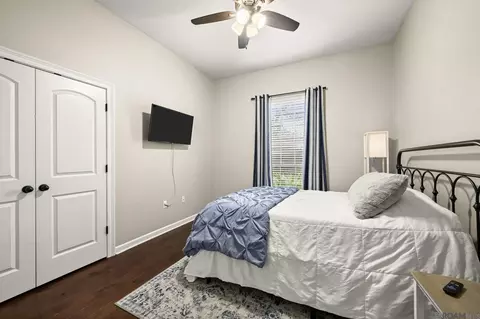 Bedroom - 12331 Oak Fields Dr, Geismar, LA 70734 photo 3 of 5