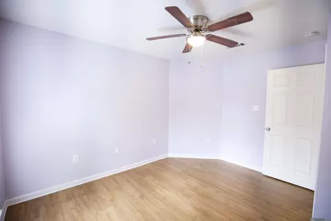 Bedroom - 12501 Hidden Ridge Dr, Walker, LA 70785 photo 3 of 5