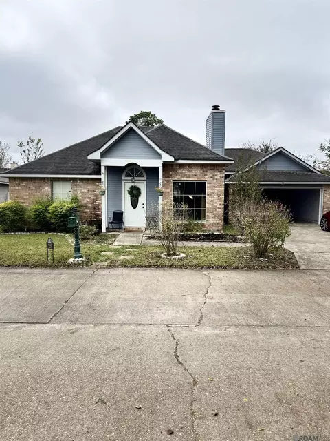 4142 Stumberg Ln, Baton Rouge, LA 70816