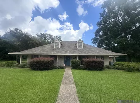 1817 Stonewood Dr, Baton Rouge, LA 70816