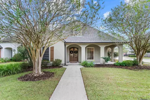 1206 Cornerstone Dr, Baton Rouge, LA 70810