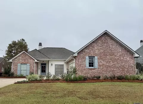 19020 Beaujolaes Ave, Baton Rouge, LA 70817