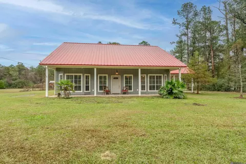 37700 Walker Rd, Walker, LA 70785 photo 1