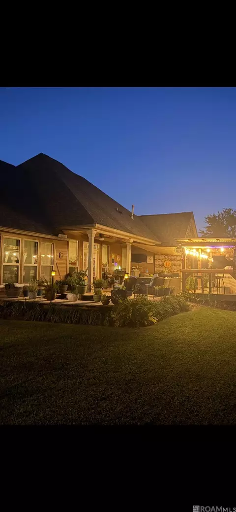 30955 Caney Branch Rd, Denham Springs, LA 70726