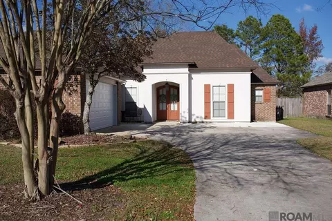 40432 Misty Oak Ct, Prairieville, LA 70769