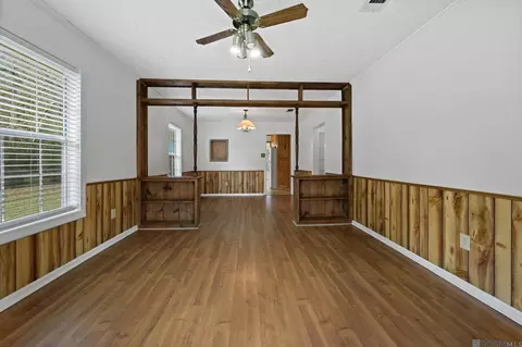 Living - 1725 Cedar Ave, Jackson, LA 70748 photo 1 of 1