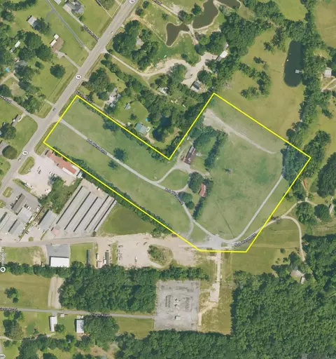 8560 Bob West Ln, Denham Springs, LA 70706