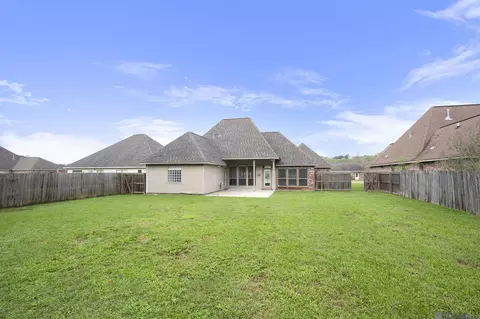 Exterior - 34122 Springlake Dr, Walker, LA 70785 photo 4 of 4