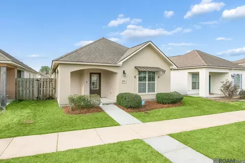 7804 W Pelican Lakes Ave, Baton Rouge, LA 70820