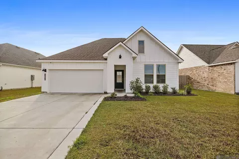 12856 Silverbell Ave, Denham Springs, LA 70726