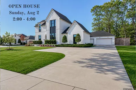 8228 Oakridge Dr, Baton Rouge, LA 70810
