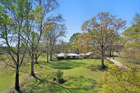 6805 Joe Daniel Rd, Saint Francisville, LA 70775