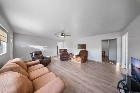 1008 Four Point Rd, Dulac, LA 70353 photo 4