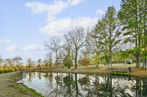 1558 Tommy Whitaker Rd, Saint Francisville, LA 70775