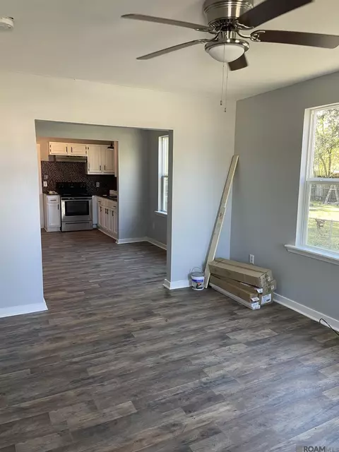 4032 Shelley St, Baton Rouge, LA 70805