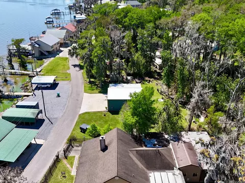 115 Lakeview St, Pierre Part, LA 70339
