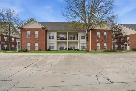 1741 Brightside Dr # E-5, Baton Rouge, LA 70820